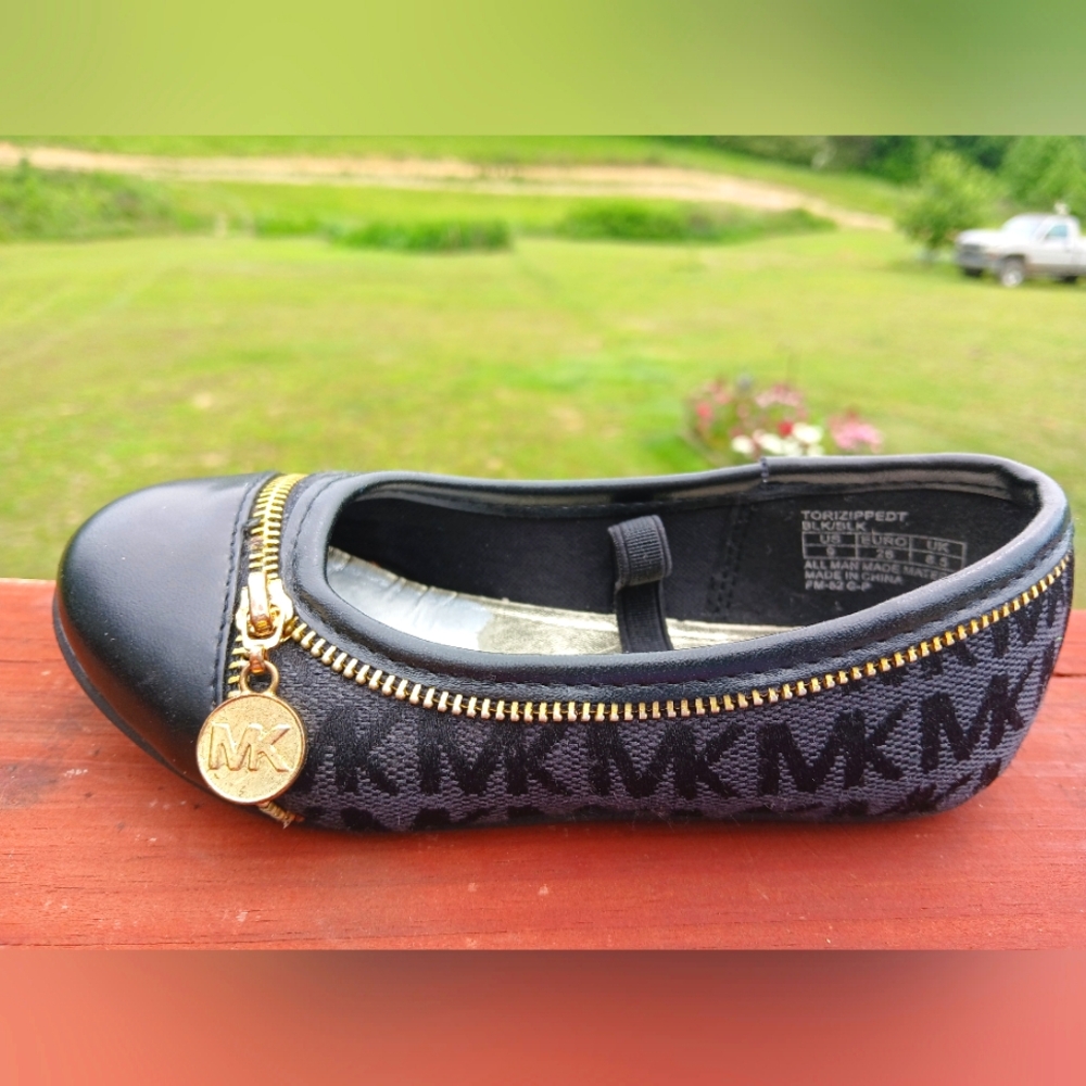 Kids Michael Kors flats